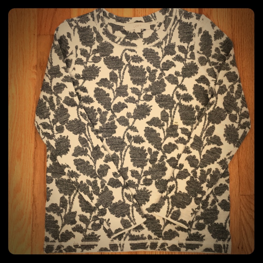BRAND NEW Loft wool/ acrylic blend sweater